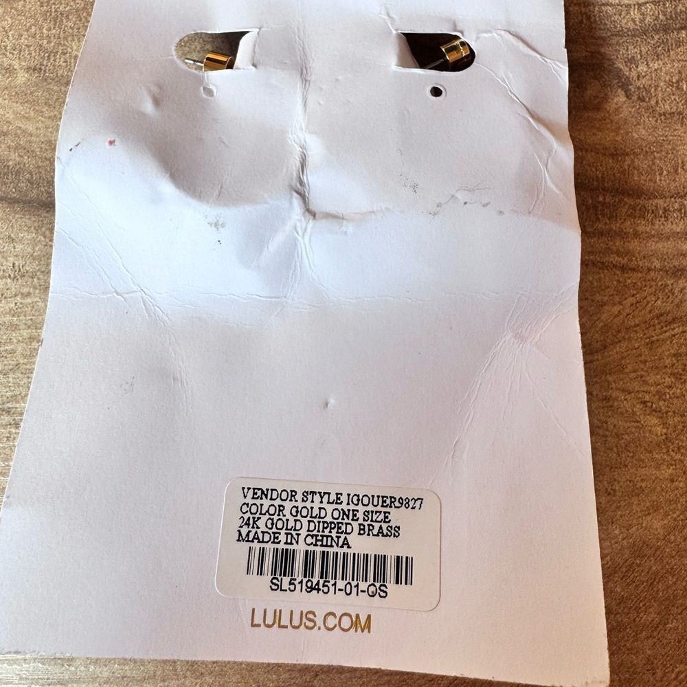 Lulu’s NWT Three's A Crowd 24KT Gold Dipped Triple Hoop Earrings Trendy - Picture 2 of 2